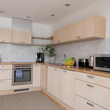 Apartment Roosikrantsi