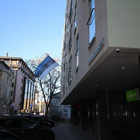 Roosikrantsi Апартаменты