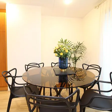 Roosikrantsi Apartment