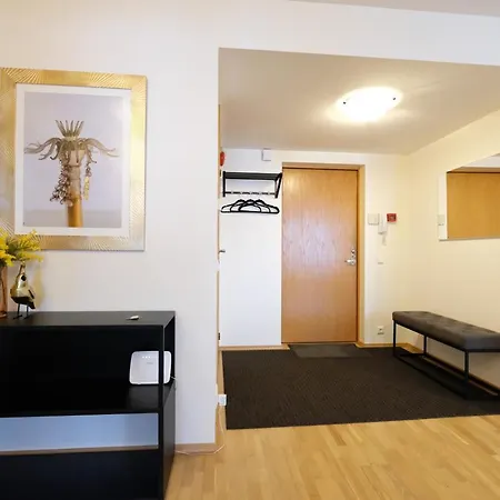 Roosikrantsi Apartament Tallin