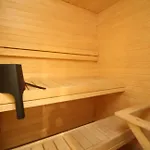 Roosikrantsi Апартаменты *