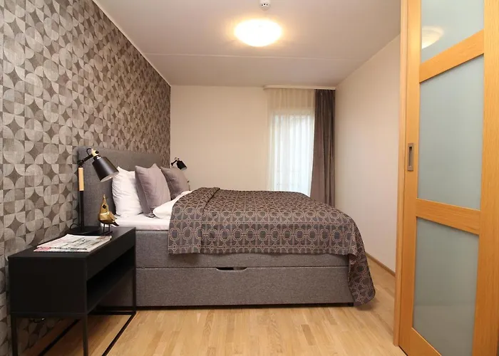 Roosikrantsi Apartament Tallin